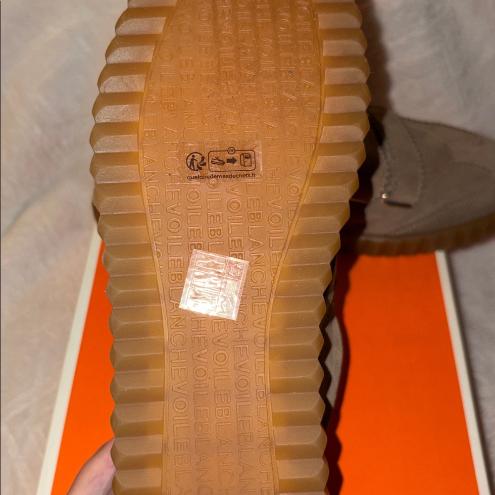 NWT VOILE BLANCHE INES Faux Shearling Sneaker in Light Beige - Picture 16 of 16